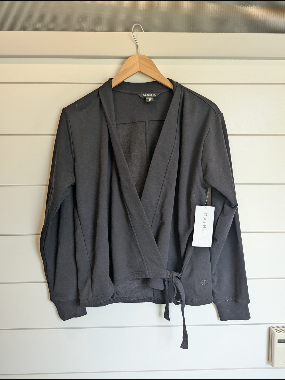 Athleta Retroterry Wrap Sweatshirt Black XS New With Tags - Picture 2 of 11